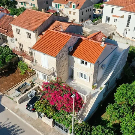 Vrba Supetar